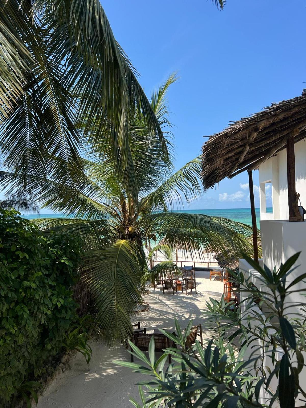 Helwas Zanzibar 3* בווג'ו